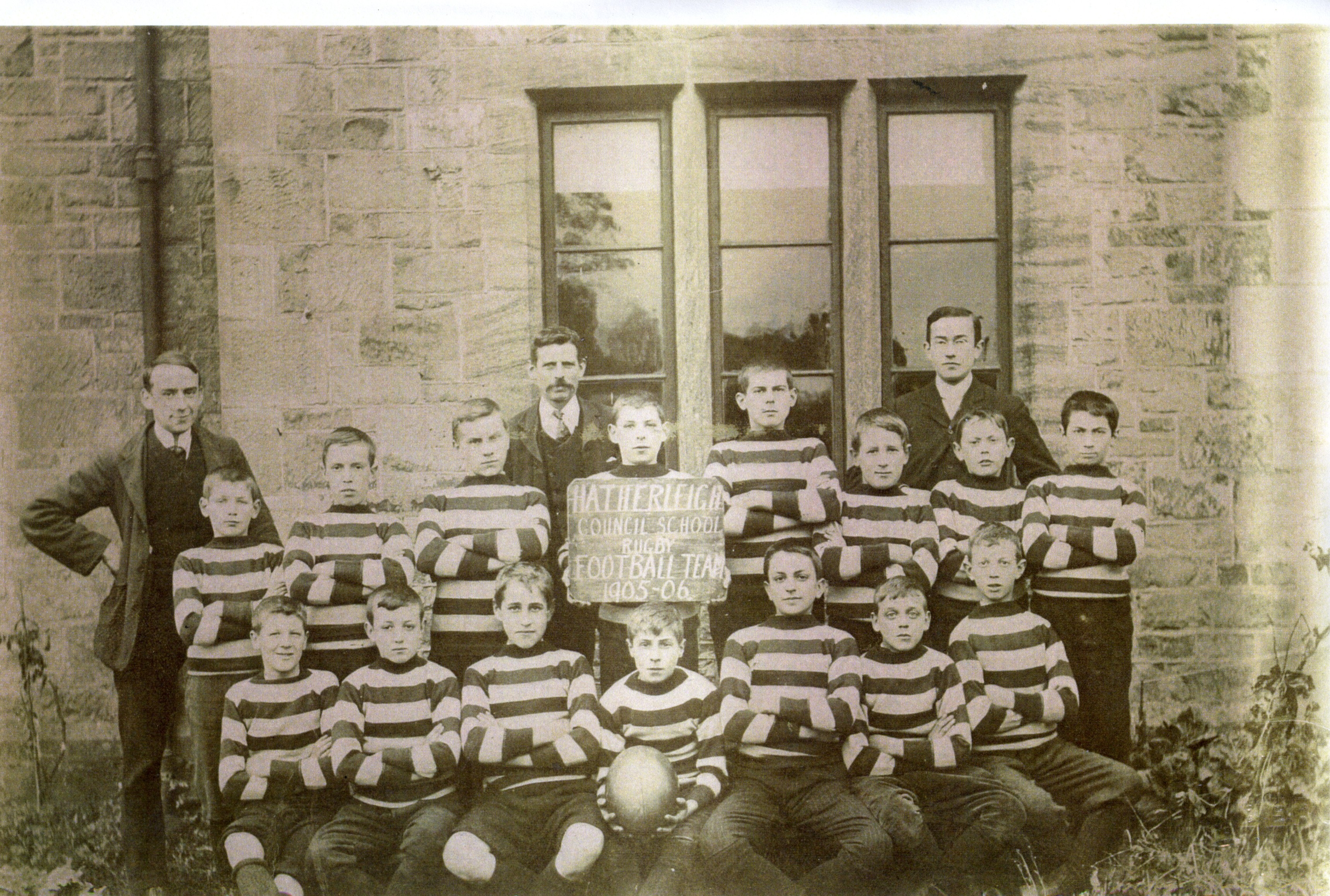 Hatherleigh School football team 1905-6