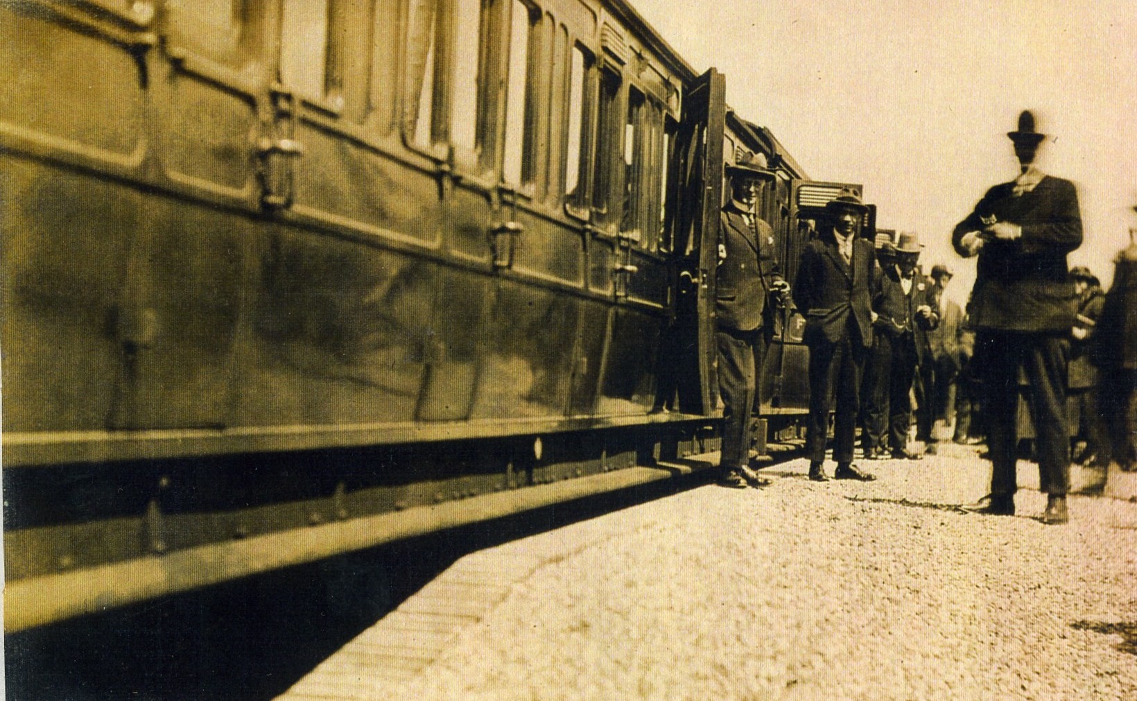 Platform c. 1925