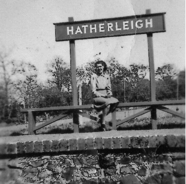 Hatherleigh Station - Hilary Reed (Ball)